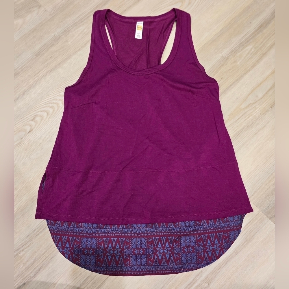 Lole Women's Purple Tank Top with Patterned Hem Size M